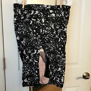 NWOT Under Armour Cropped Compression leggings w inner drawstring sz XL